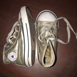 Kids converse